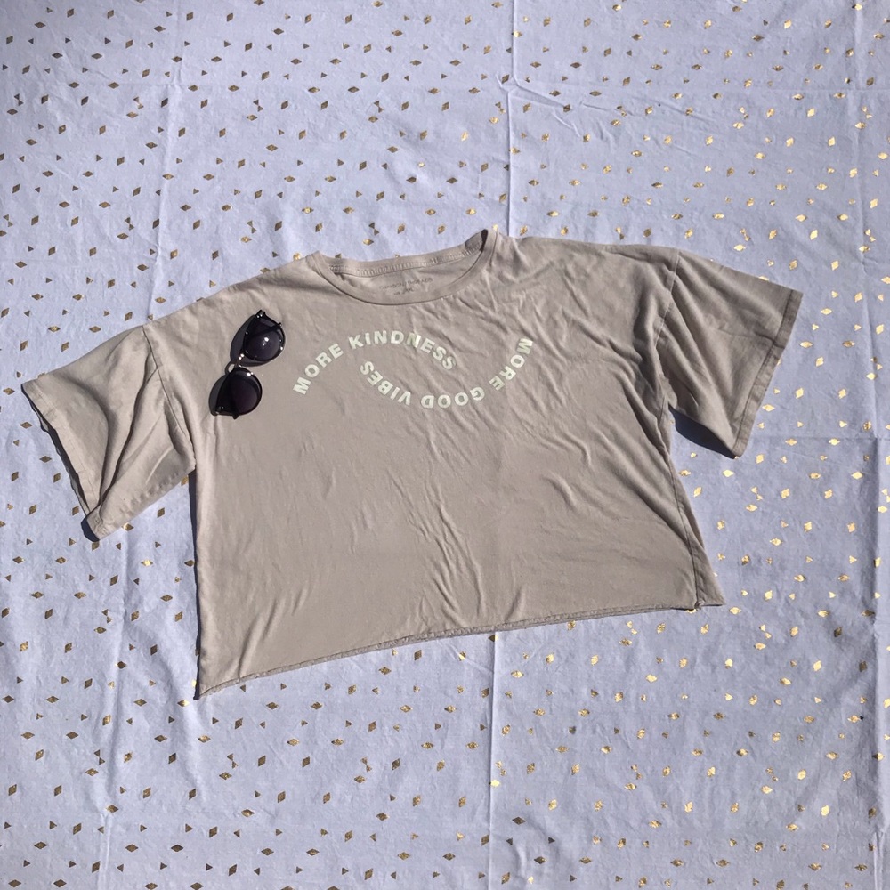 Women’s Graphic Crop Tee XXL